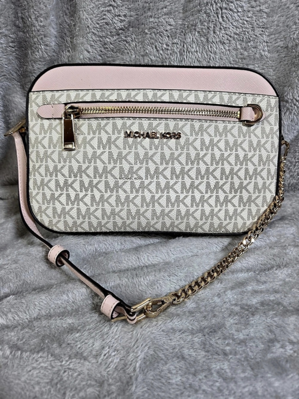 Michael Kors Jet Set Large Logo Chain Crossbody Bag Pink & White